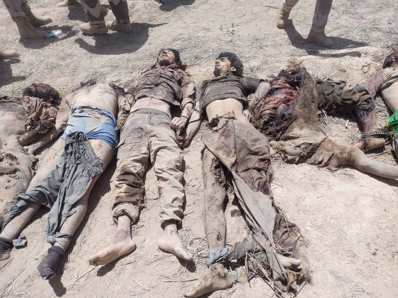 Iraqi Army Airstrikes Kill ISIS Soldiers