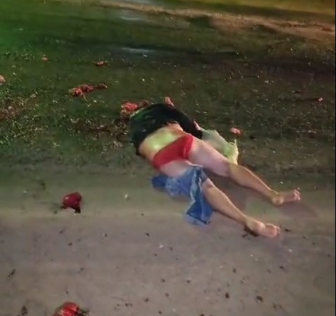 Red panties – corpse with crushed head dead on the road
