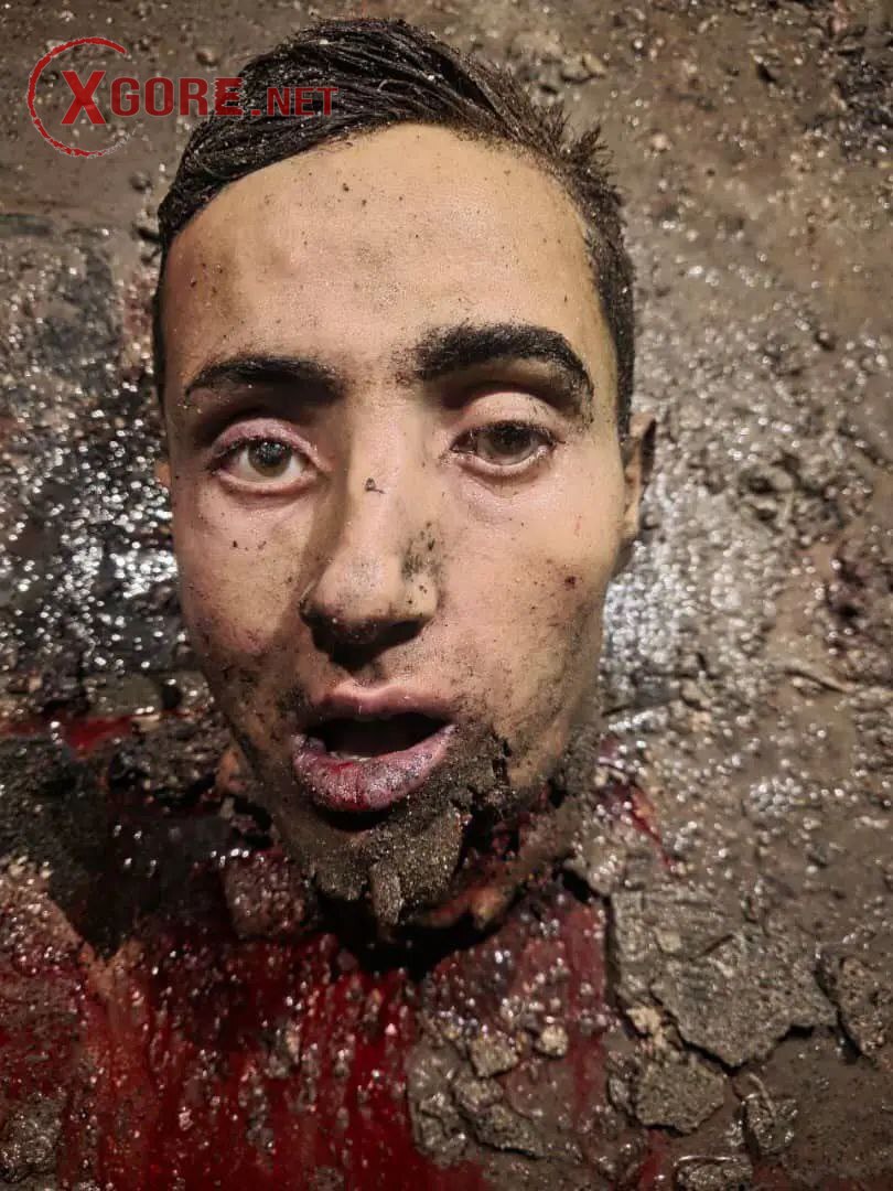 An ISIS member blew himself up