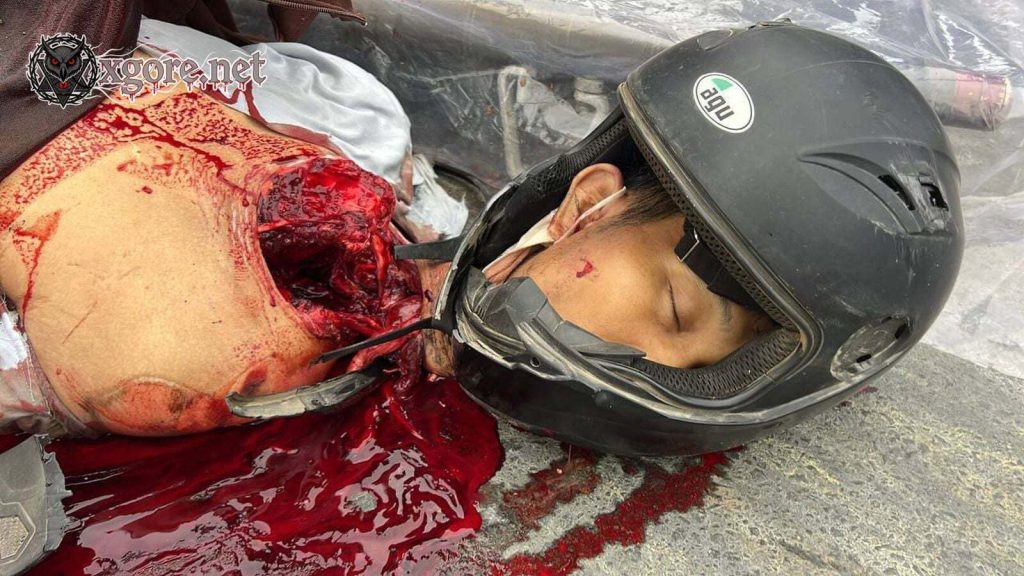 Man Decapitated in Horrific Phnom Penh Truck Collision Despite Wearing Helmet 02