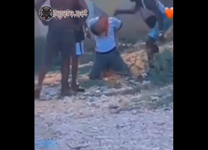 lamppost and beheaded