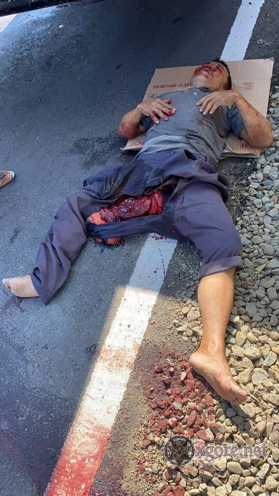  Couple Crushed to Death by Crane Truck 01