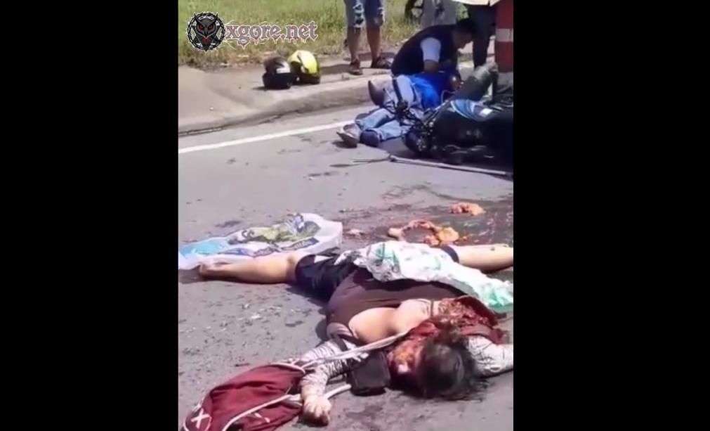 Ecuador - Woman crushed in traffic accident