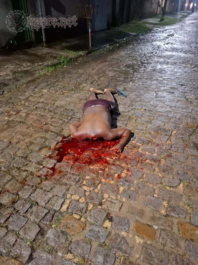 Young Man Decapitated in Dias d'Ávila, Brazil: Gang Members Play Soccer With Victim's Head 02